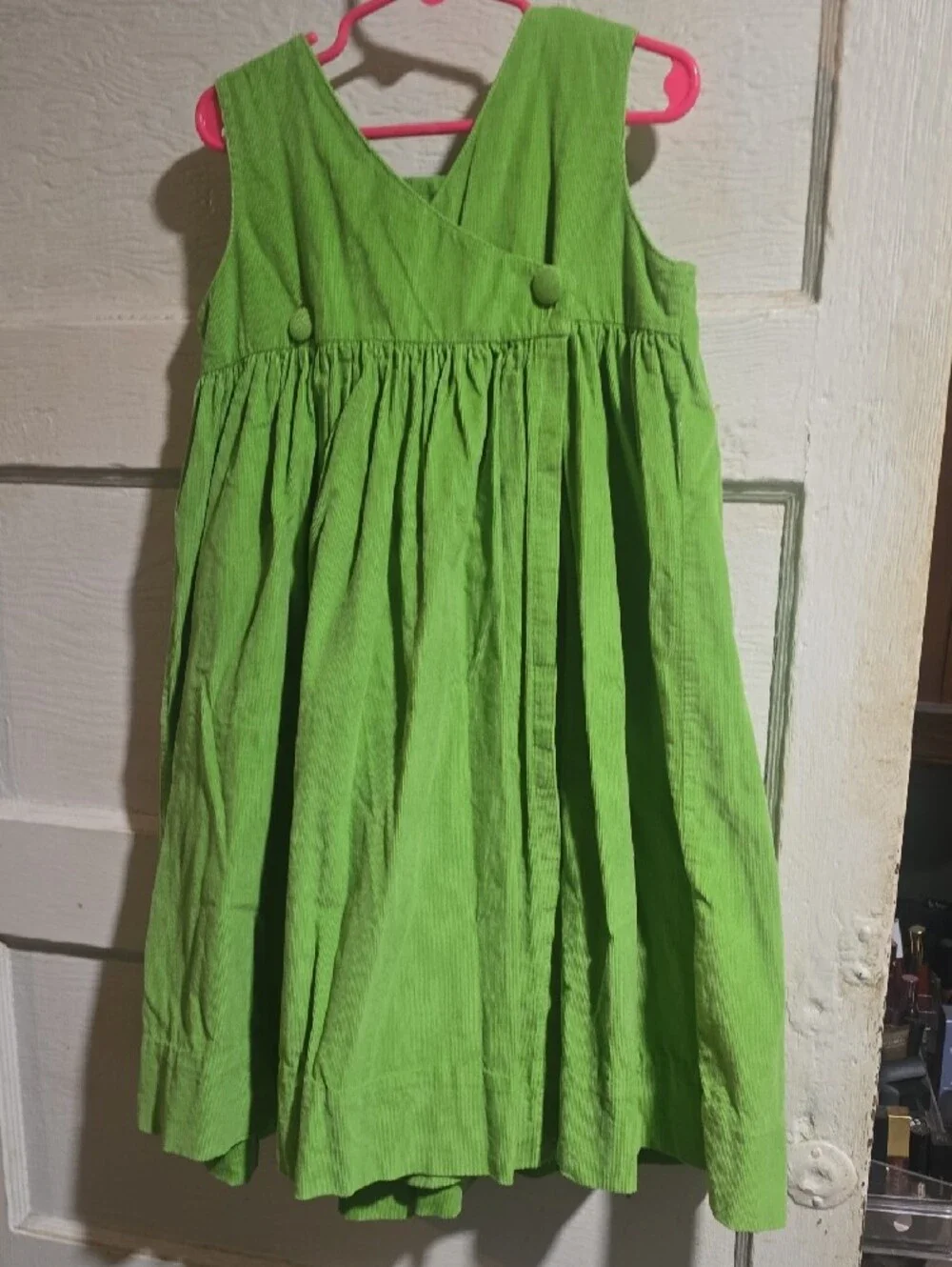 Girls' Green Sleeveless Smock Courdaroy  Holiday Dress Stunning Amanda Remembere
